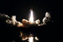 Launch of the Shuttle Discovery and begining of STS 51-I mission
