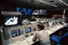 INFLIGHT (MISSION CONTROL CENTER [MCC])- STS-11/41B - JSC