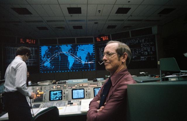 STS-26 simulation activities in JSC Mission Control Center (MCC)